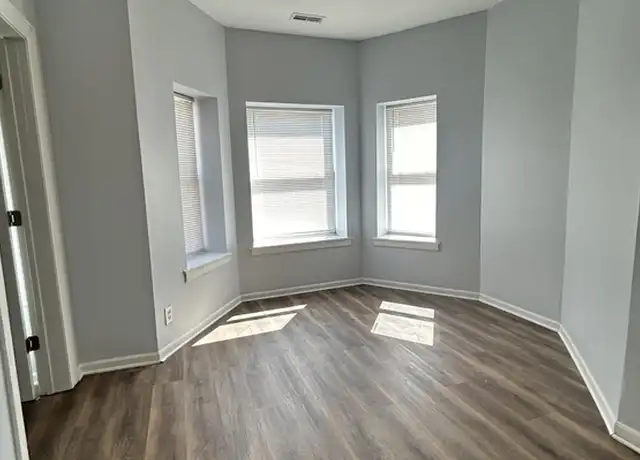 Property at 7432 S Maryland Ave Unit 2, Chicago, IL, 60619, 4 beds, 1 bath, [object Object]