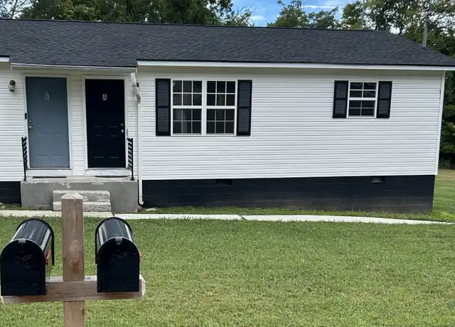 Property at 310 Indian Mound Rd Unit A, Manchester, TN, 37355, 2 beds, 1 bath, [object Object]