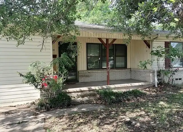 Property at 3710 Briscoe St, Greenville, TX, 75401, 2 beds, 1 bath, [object Object]