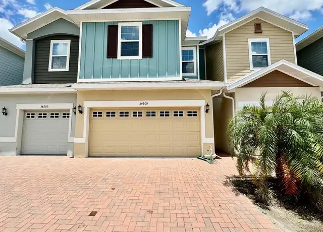 Property at 34209 Rogallo Ln, Wesley Chapel, FL, 33545, 3 beds, 2.5 baths, [object Object]