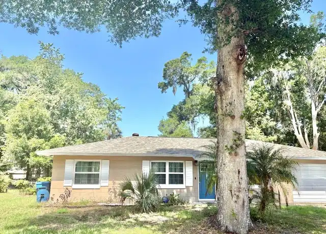 Property at 410 Albany Ave, Deland, FL, 32724, 3 beds, 2 baths, [object Object]