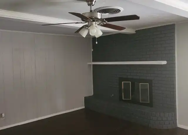 Property at 6404 Banbury Dr, Forest Hill, TX, 76119, 4 beds, 2 baths, [object Object]