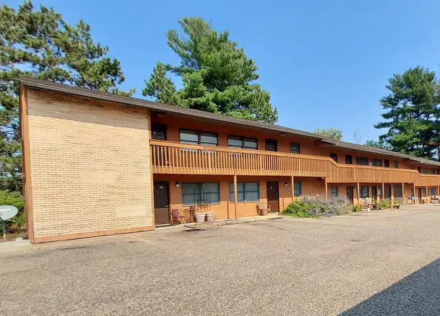 Property at 1600 Aspen Dr #3, Hudson, WI, 54016, 2 beds, 1 bath, [object Object]