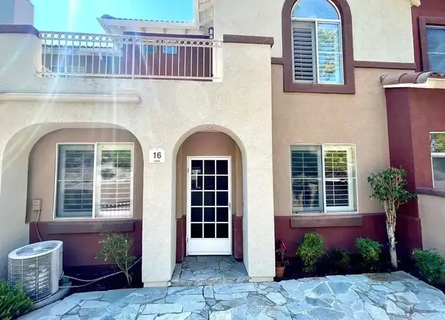 Property at 16 Mission Ct, Foothill Ranch, CA, 92610, 2 beds, 2.5 baths, [object Object]