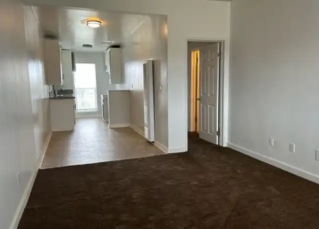 Property at 11134 S New Hampshire Ave Unit 8, Los Angeles, CA, 90044, 1 bed, 1 bath, [object Object]