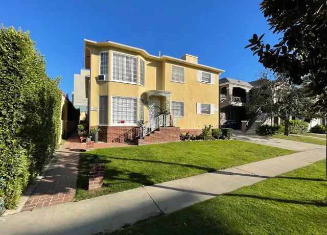 Property at 1048 S Corning St Unit 1050-4, Los Angeles, CA, 90035, 1 bed, 1 bath, [object Object]