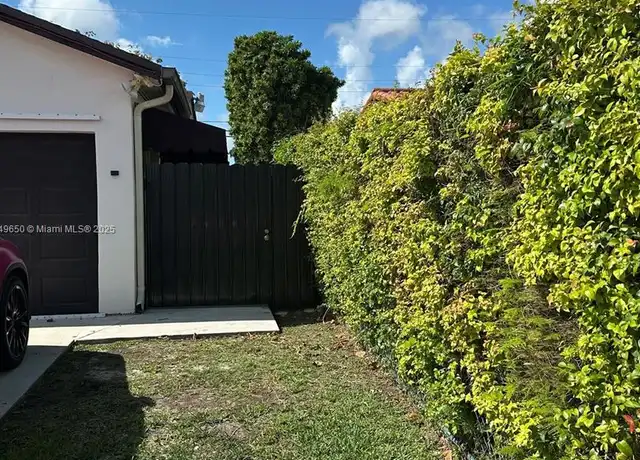 Property at 7420 SW 32nd St, Miami, FL, 33155, 1 bed, 1 bath, [object Object]