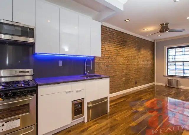 Property at 221 E 11th St Unit 1A, New York, NY, 10003, 1 bed, 1 bath, [object Object]