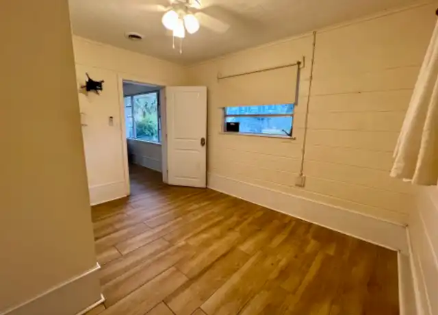 Property at 211 Arricola Ave, Saint Augustine, FL, 32080, 1 bed, 1 bath, [object Object]