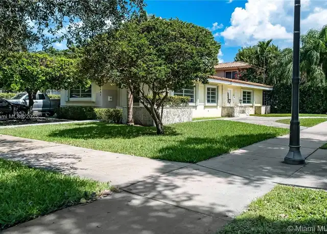 Property at 3941 Segovia St, Coral Gables, FL, 33134, 2 beds, 2 baths, [object Object]