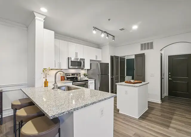Photo of 1460 Distribution Dr, Suwanee, GA 30024