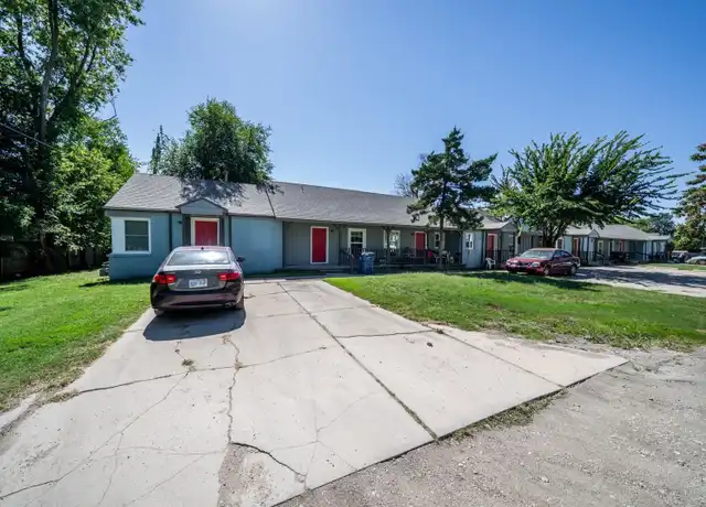Property at 504 S Osage St Unit 4, Wichita, KS, 67213, 1 bed, 1 bath, [object Object]