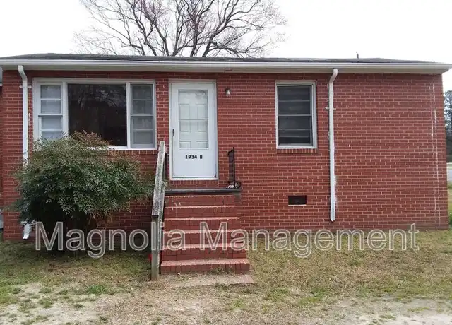 Property at 1934 Raleigh Rd, Henderson, NC, 27536, 1 bed, 1 bath, [object Object]