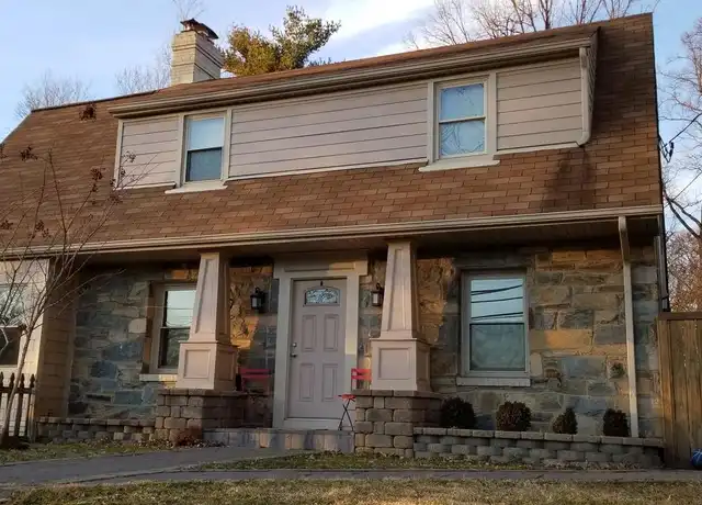 Property at 1709 Forest Glen Rd, Silver Spring, MD, 20910, 2 beds, 4 baths, [object Object]