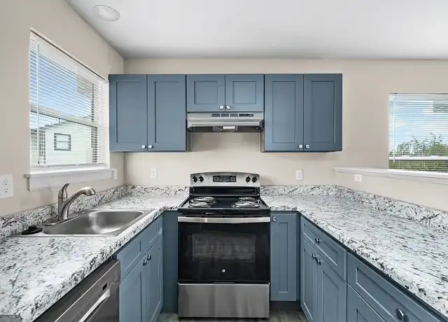 Property at Diamond Ridge Townhomes - 11403 N Lincoln Blvd, Oklahoma City, OK, 73114, 2-3 beds, 2.5 baths, [object Object]