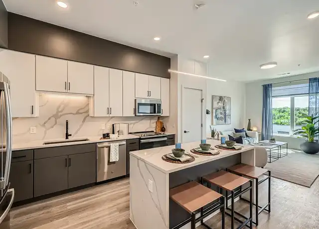 Property at Dorian - 626 S Wahsatch Ave, Colorado Springs, CO, 80903, 0-1 beds, 1 bath, [object Object]