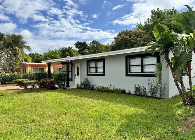 Property at 1783 Lauderdale Manor Dr, Fort Lauderdale, FL, 33311, 3 beds, 2 baths, [object Object]