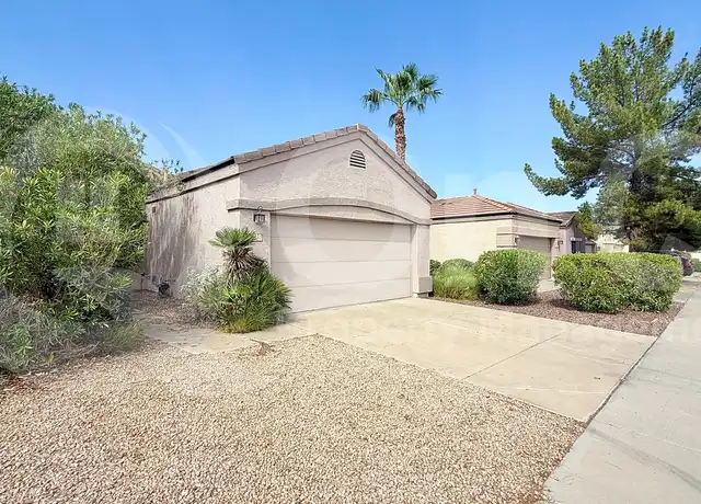 Property at 3237 E Maldonado Dr, Phoenix, AZ, 85042, 2 beds, 2 baths, [object Object]