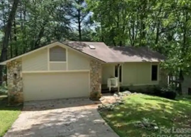 Property at 4 Bramble Ct, Arden, NC, 28704, 3 beds, 2 baths, [object Object]