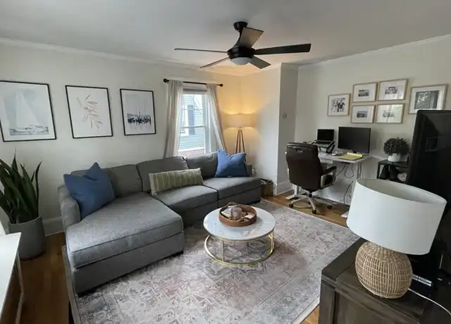 Property at 173 Loring Ave Unit 1, Salem, MA, 01970, 2 beds, 1 bath, [object Object]