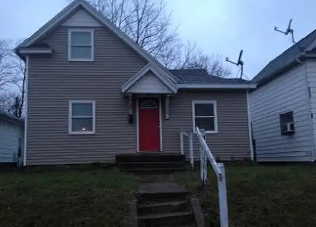 Property at 725 N Frances St, South Bend, IN, 46617, 2 beds, 1 bath, [object Object]