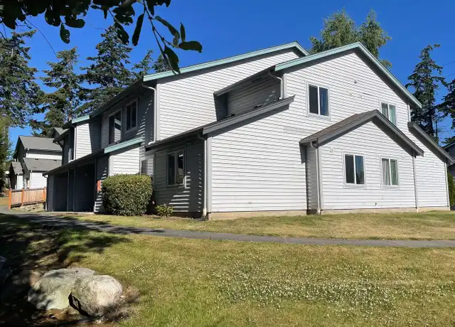 Property at 31 NW Crosby Ave Unit B104, Oak Harbor, WA, 98277, 3 beds, 1 bath, [object Object]
