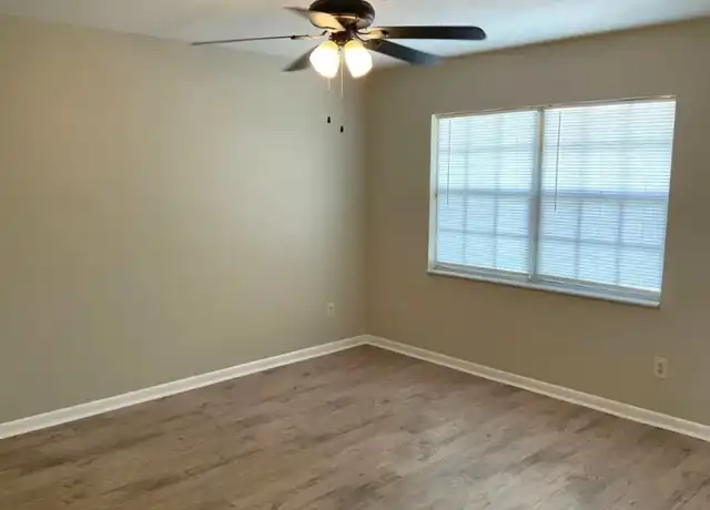Property at 306 Spring Creek Ave, Brandon, FL, 33510, 3 beds, 2 baths, [object Object]