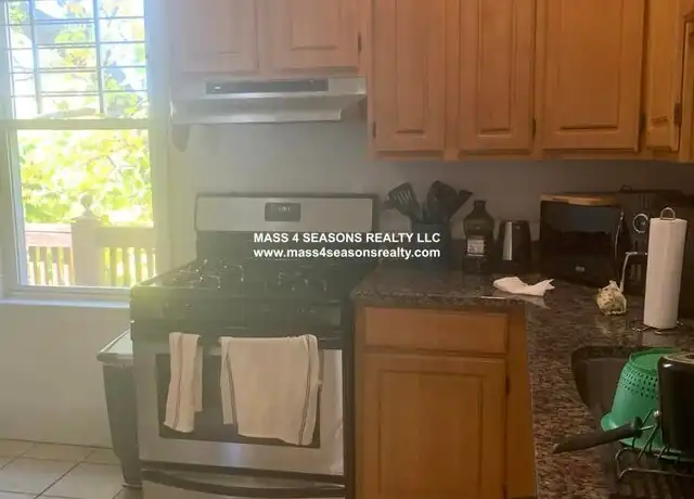 Property at 24 Fisher Ave, Boston, MA, 02120, 4 beds, 1 bath, [object Object]