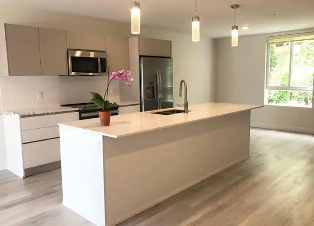 Property at 2561 NE 193rd St #1204, Miami, FL, 33180, 2 beds, 2.5 baths, [object Object]