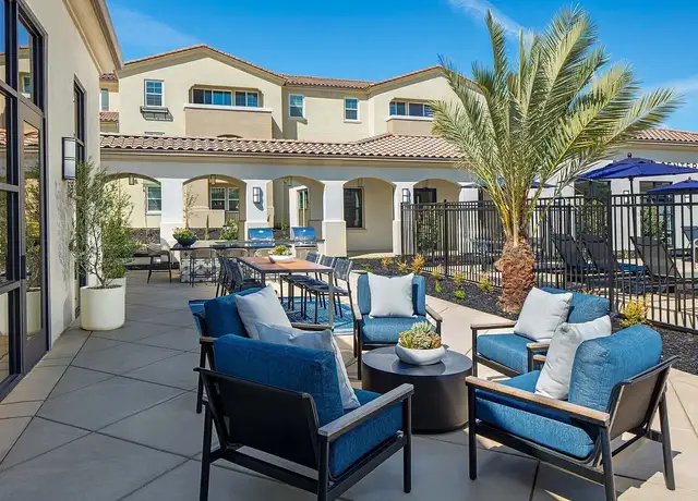 Photo of 559 E Arnaudo Blvd, Mountain House, CA 95391