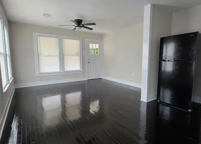 Property at 222 E Pearce St, Baytown, TX, 77520, 3 beds, 1 bath, [object Object]