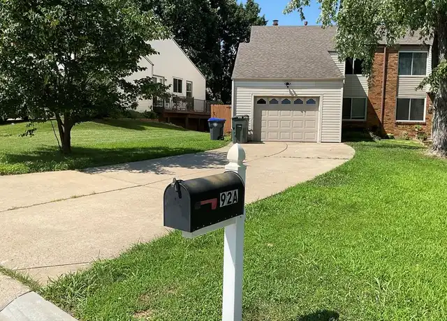 Property at 92 Lost Dutchman Dr, Saint Peters, MO, 63376, 3 beds, 2 baths, [object Object]