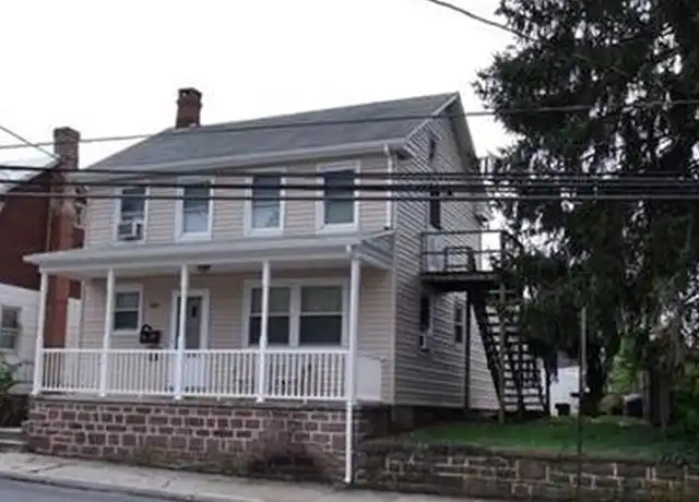 Property at 90 S Main St, Dover, PA, 17315, 2 beds, 1 bath, [object Object]