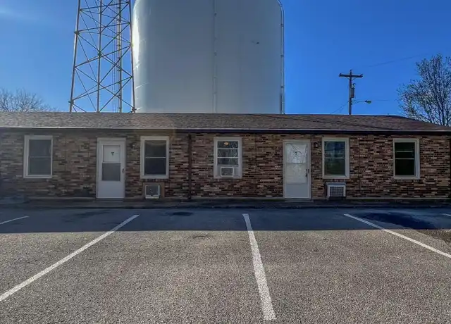 Property at 110 Medical Ct Unit 2, Clarksville, TN, 37043, 1 bed, 1 bath, [object Object]