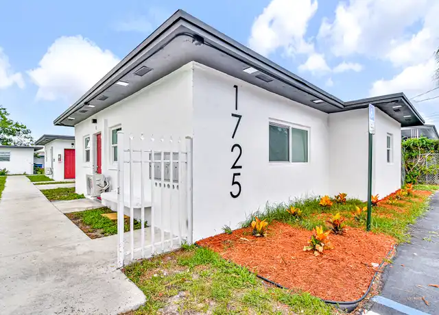 Property at 1725 NE 148th St, Miami, FL, 33181, 0 beds, 1 bath, [object Object]