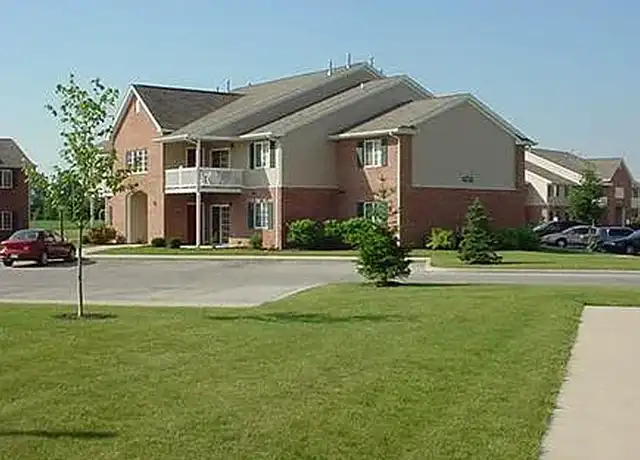 Property at Pine Grove Apartments - 10 Pine Grove Ct, Bluffton, IN, 46714, 1-3 bed, 1-2 bath, [object Object]
