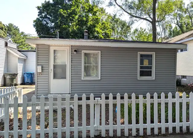 Property at 1887 Fair Ave, Muskegon, MI, 49441, 1 bed, 1 bath, [object Object]