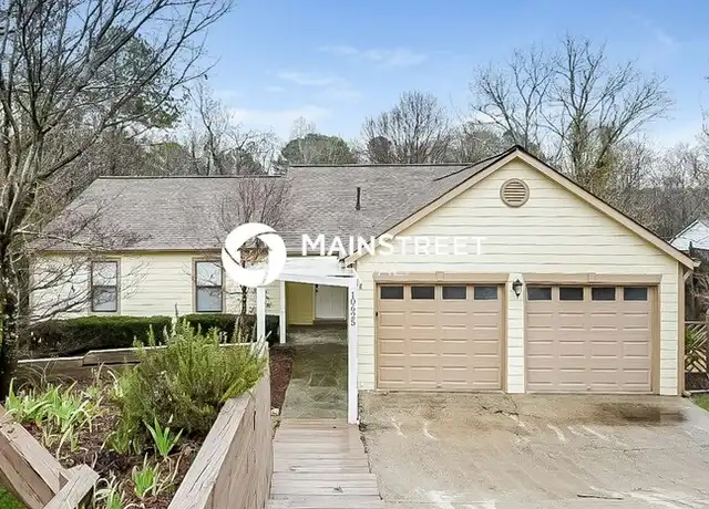 Property at 10625 Colony Glen Dr, Alpharetta, GA, 30022, 3 beds, 2 baths, [object Object]