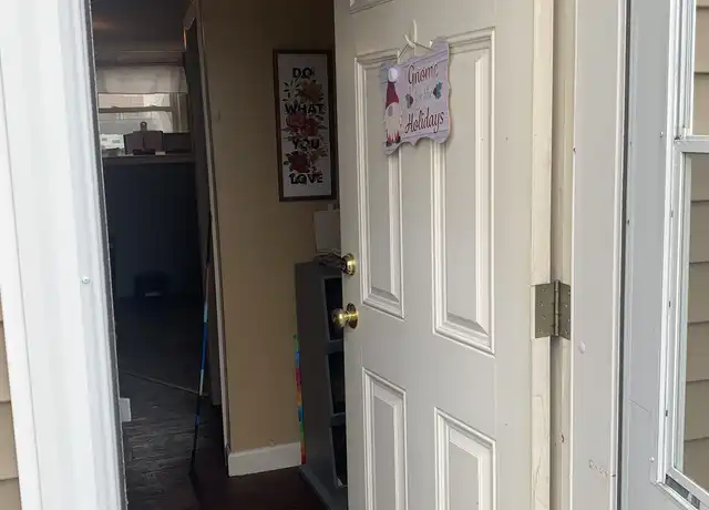 Property at 21 High St Unit 2R, Southbridge, MA, 01550, 1 bed, 1 bath, [object Object]