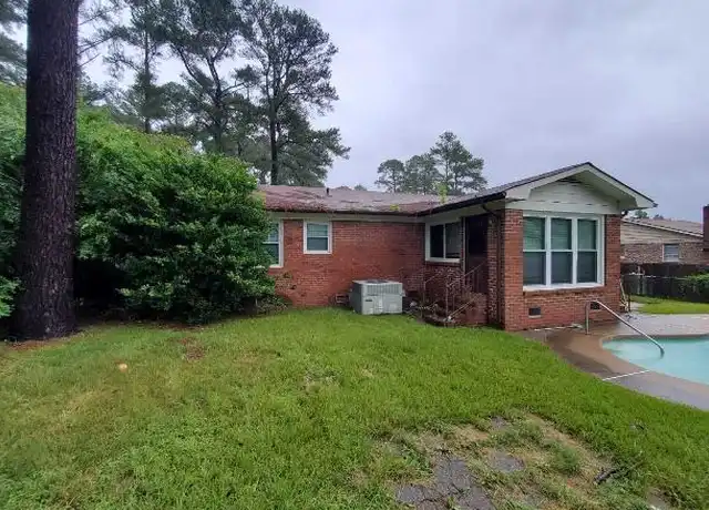 Property at 220 Four Ply Ln, Fayetteville, NC, 28311, 3 beds, 2 baths, [object Object]