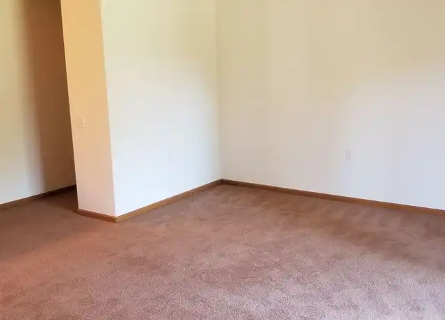 Property at 5325 Westport Rd Unit 5325-104, Madison, WI, 53704, 0 beds, 1 bath, [object Object]