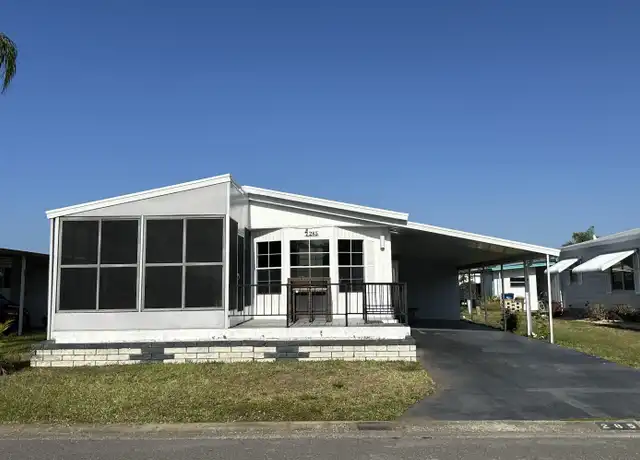 Property at 285 Apricot St, Bradenton, FL, 34207, 2 beds, 2 baths, [object Object]