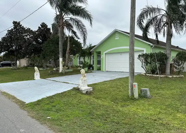 Property at 304 Alegriano Ct, Kissimmee, FL, 34758, 4 beds, 2 baths, [object Object]