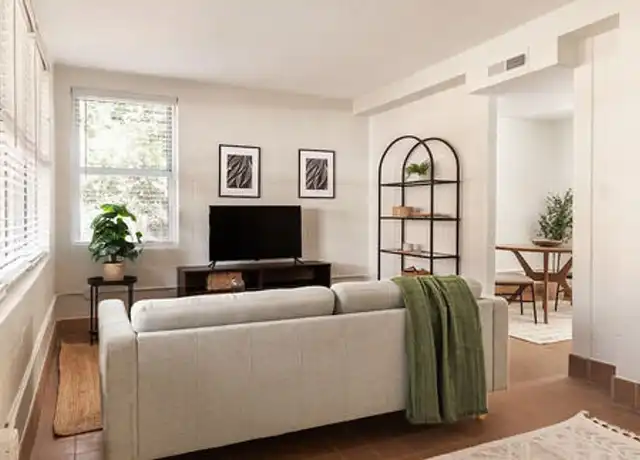 Property at 1100 Washington Cir, Atlanta, GA, 30344, 1 bed, 1 bath, [object Object]