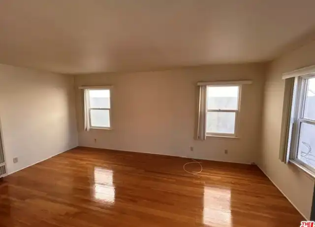Property at 3011 Santa Monica Blvd Unit B, Santa Monica, CA, 90404, 1 bed, 1 bath, [object Object]