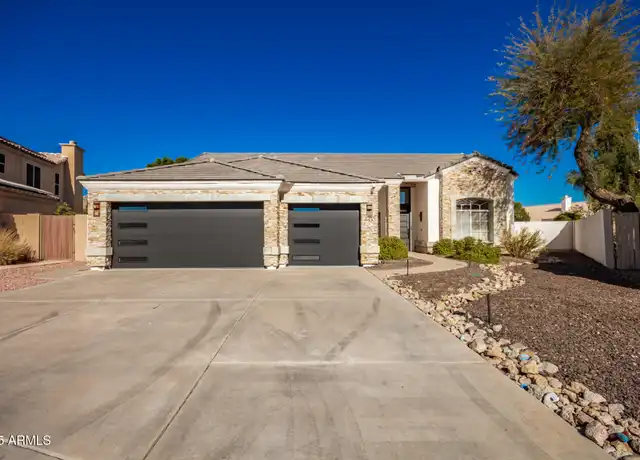 Property at 4430 E Graythorn St, Phoenix, AZ, 85044, 4 beds, 2 baths, [object Object]
