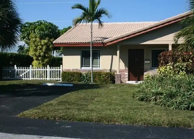 Property at 501 NE 18th St, Boca Raton, FL, 33432, 2 beds, 2 baths, [object Object]