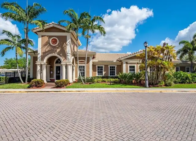 Property at 9064 Plymouth Pl #9064, Tamarac, FL, 33321, 2 beds, 2 baths, [object Object]