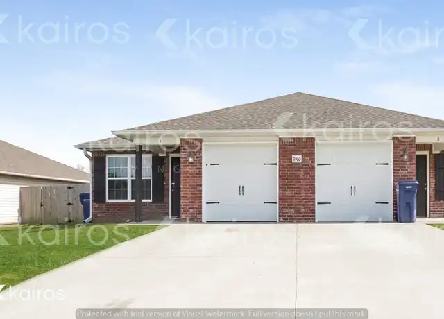 Property at 3900 Thomas St Unit A, Siloam Springs, AR, 72761, 3 beds, 2 baths, [object Object]