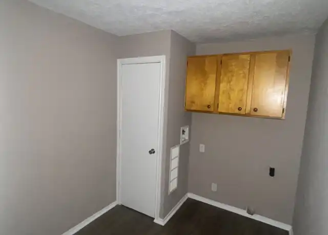 Property at 905 NW 99th St, Oklahoma City, OK, 73114, 3 beds, 2 baths, [object Object]